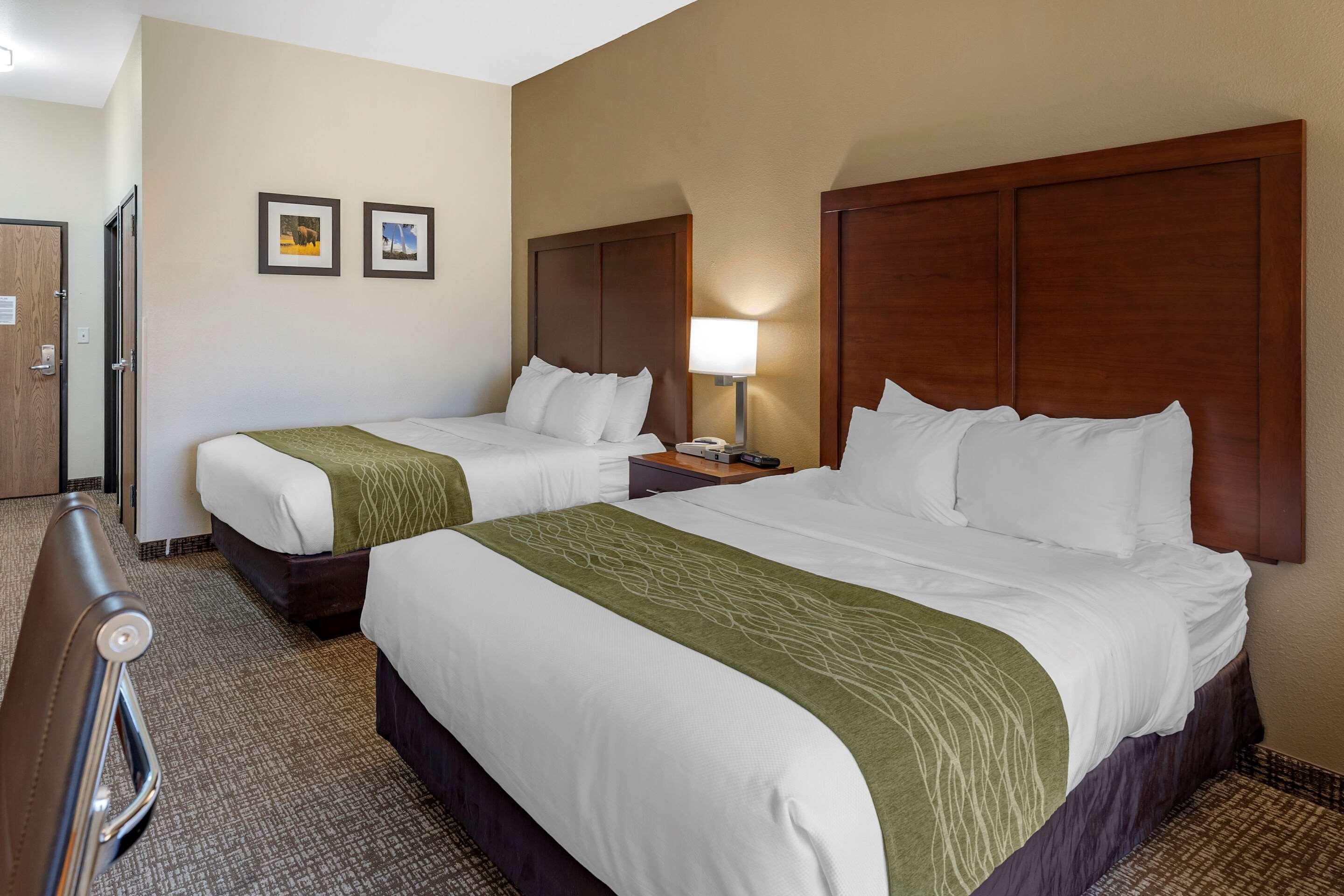 Comfort Inn & Suites Greenville I-70 Exteriér fotografie