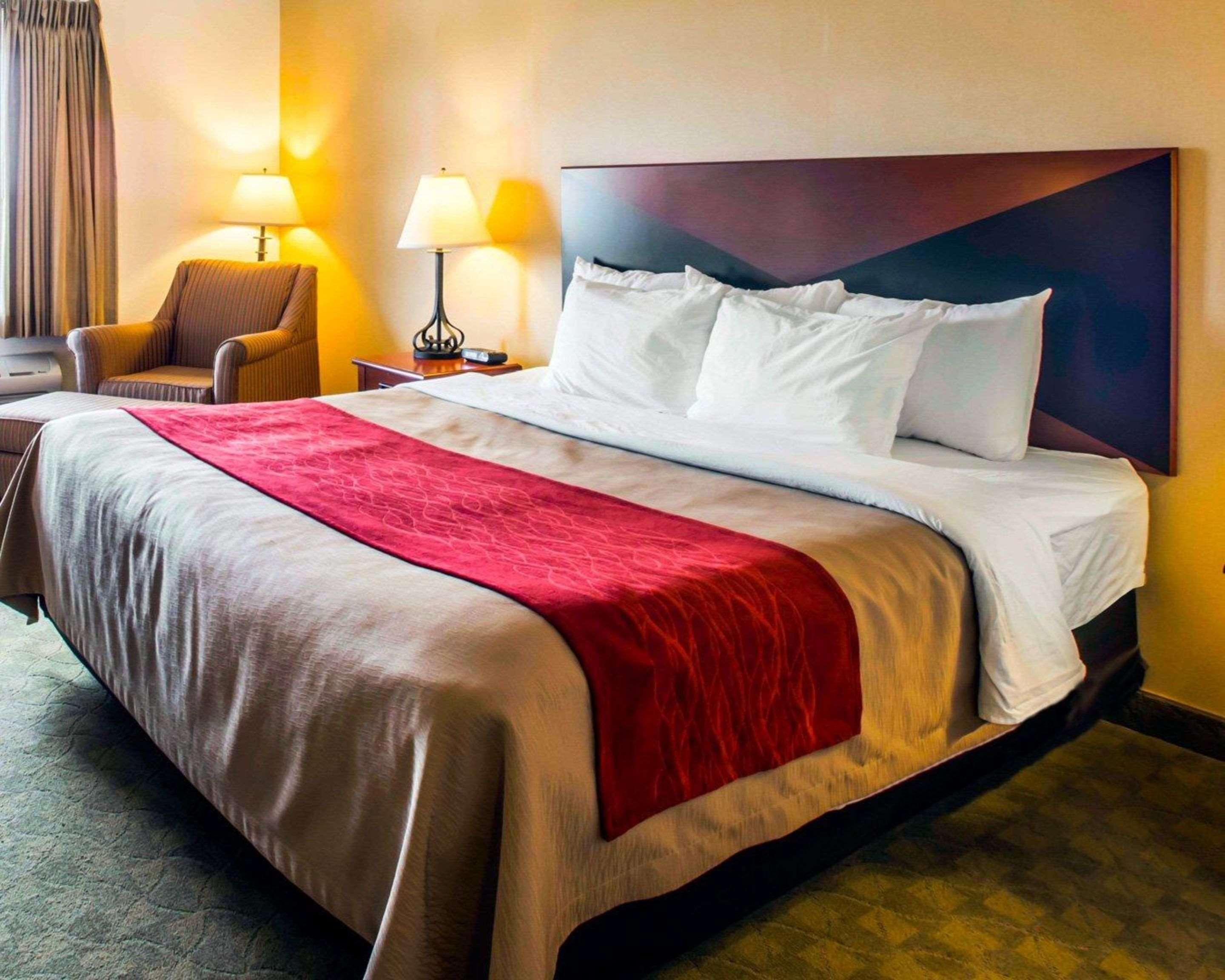 Comfort Inn & Suites Greenville I-70 Exteriér fotografie
