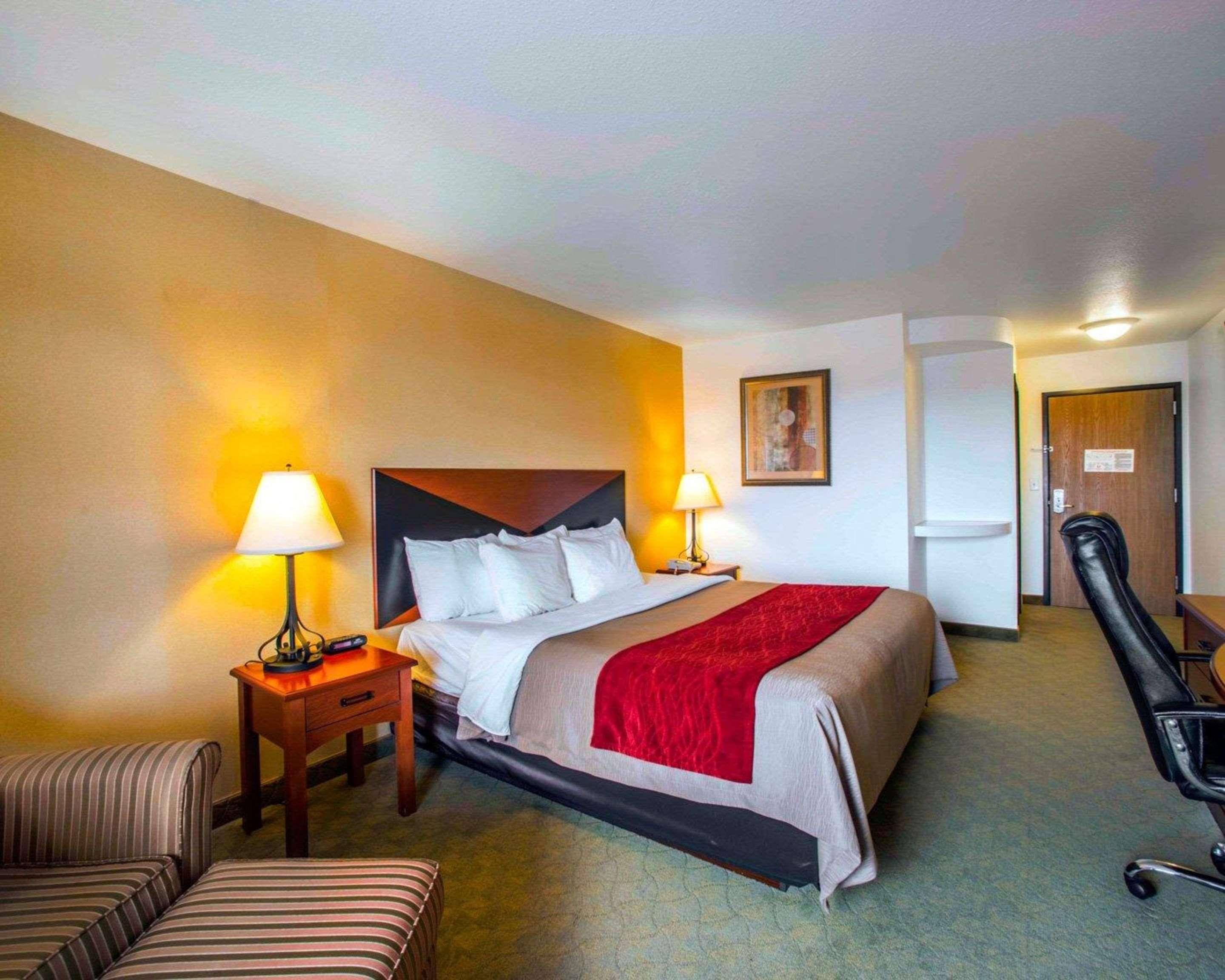 Comfort Inn & Suites Greenville I-70 Exteriér fotografie