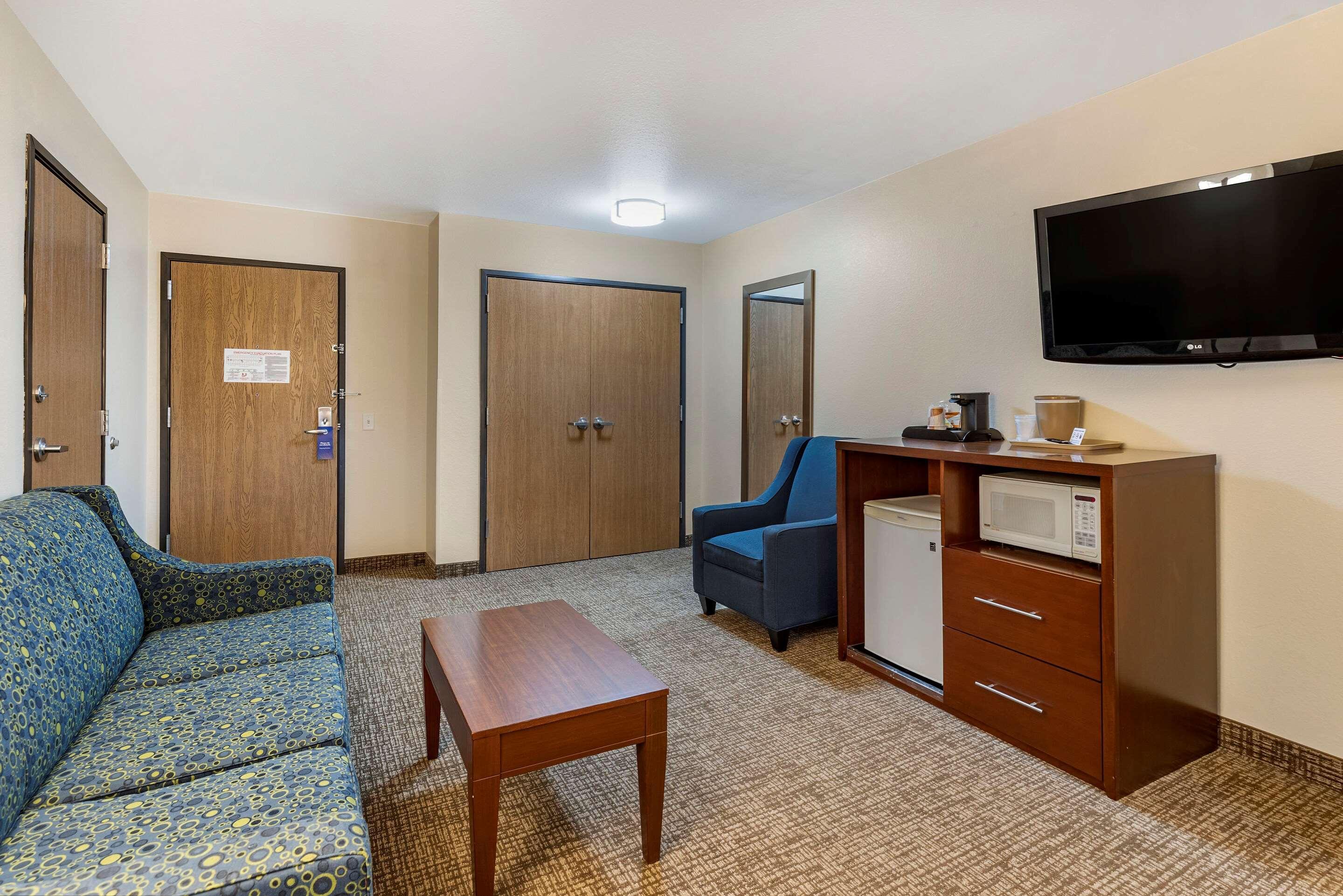 Comfort Inn & Suites Greenville I-70 Exteriér fotografie